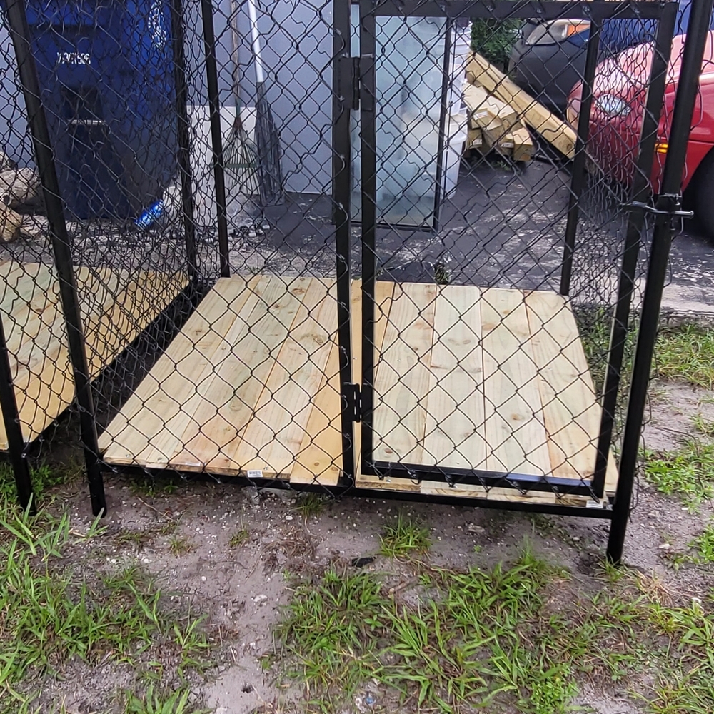 4x4 Dog Kennels cage crate fence